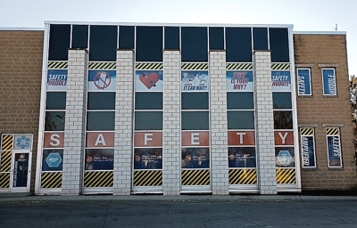 Exterior Signs Photo